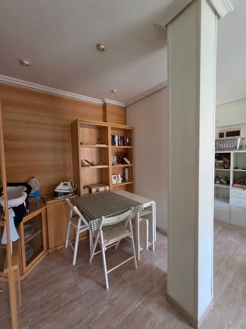 Habitación de Piso en venta en Sevilla con Aire acondicionado, Calefacción y Terraza
