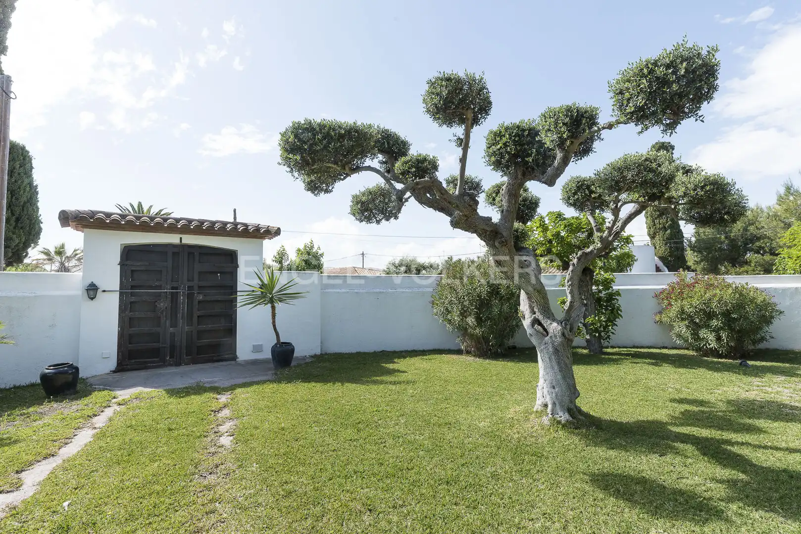 Garden of Buildings for sale in Sant Pere de Ribes