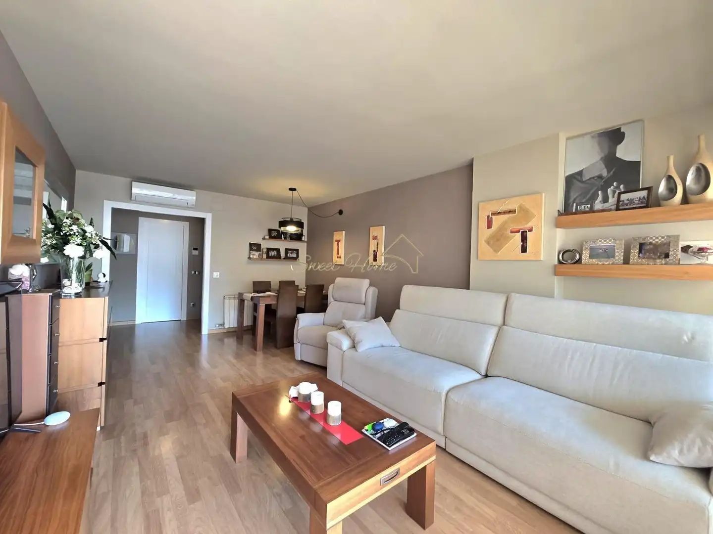 Wohnzimmer von Wohnung zum Verkauf in Montgat mit Klimaanlage, Heizung und Parkett