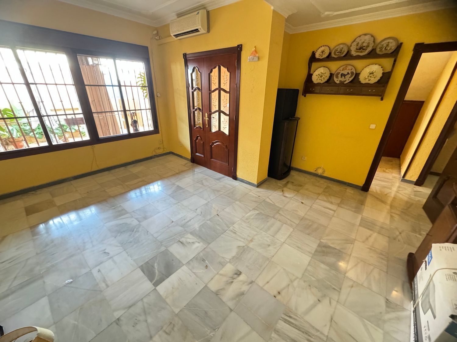 House or chalet for sale in Dos Hermanas  with Air Conditioner, Private garden and Terrace