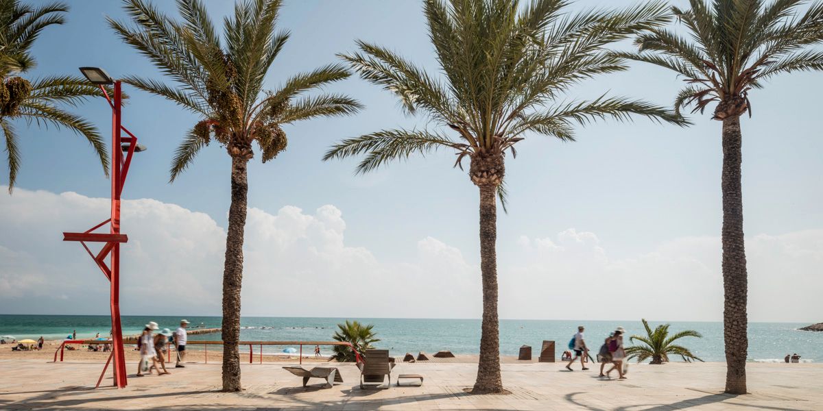Vista exterior de Pis de lloguer en Vinaròs amb Aire condicionat, Terrassa i Traster