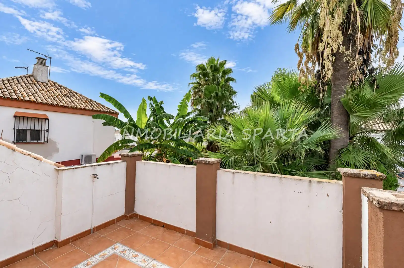 Terrassa de Casa o xalet en venda en Espartinas Pueblo