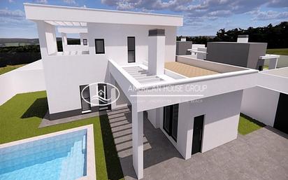 Exterior view of House or chalet for sale in Chiclana de la Frontera  with Air Conditioner, Heating and Private garden