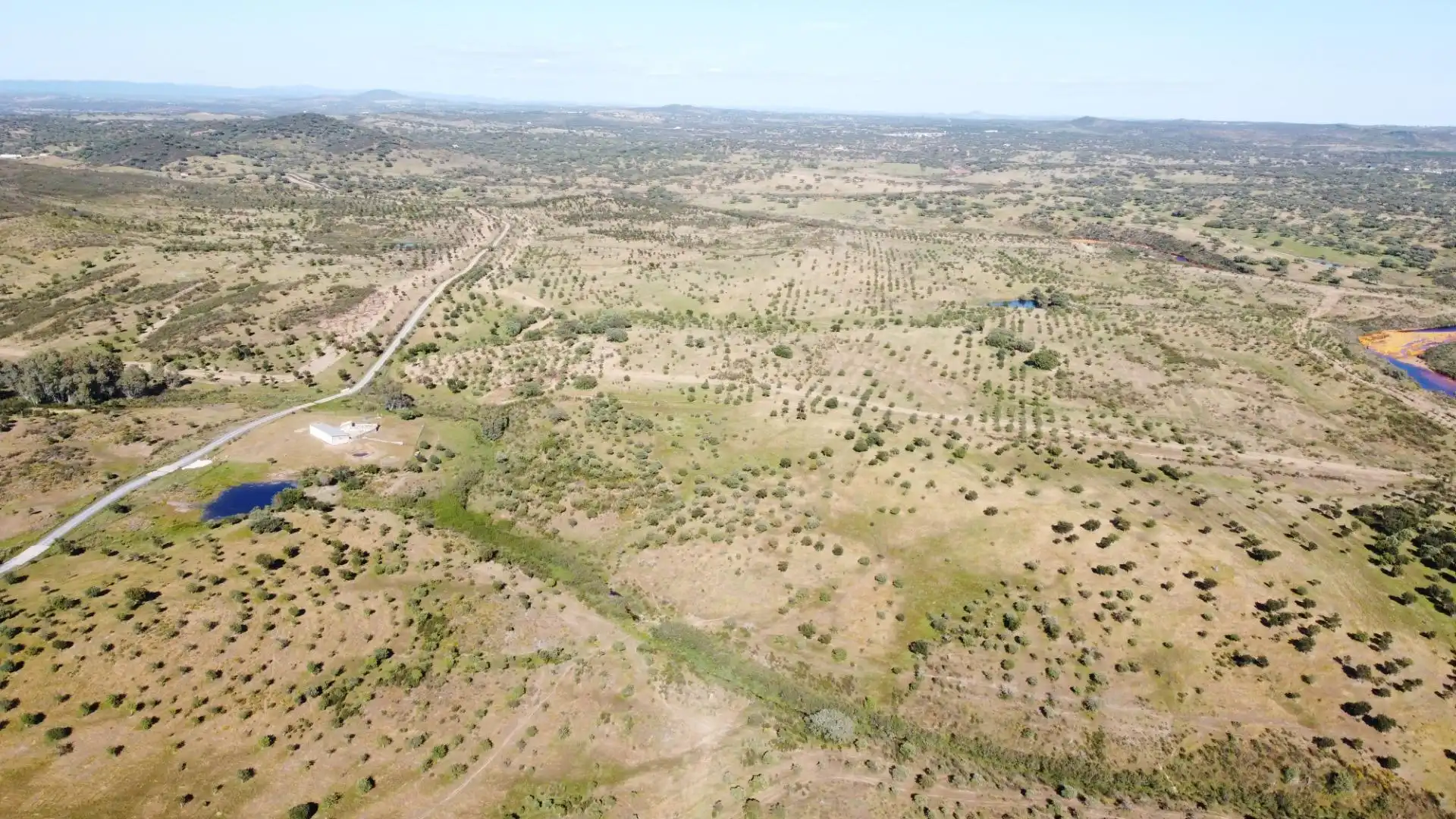 Finca rústica en venda en Puebla de Guzmán amb Jardí privat i Moblat