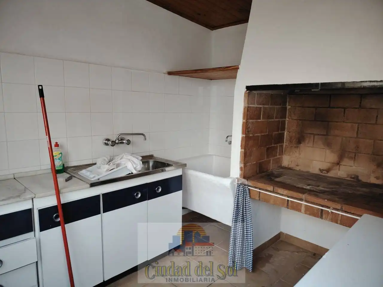 Haus oder Chalet zum Verkauf in Avenida Sutullena, San Antonio