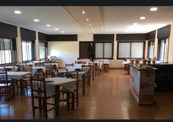 Geschaftsraum zum Verkauf in Chantada mit Heizung, Terrasse und Möbliert