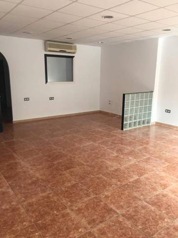 Local comercial en Alquiler en Carrer Nou en Perafort