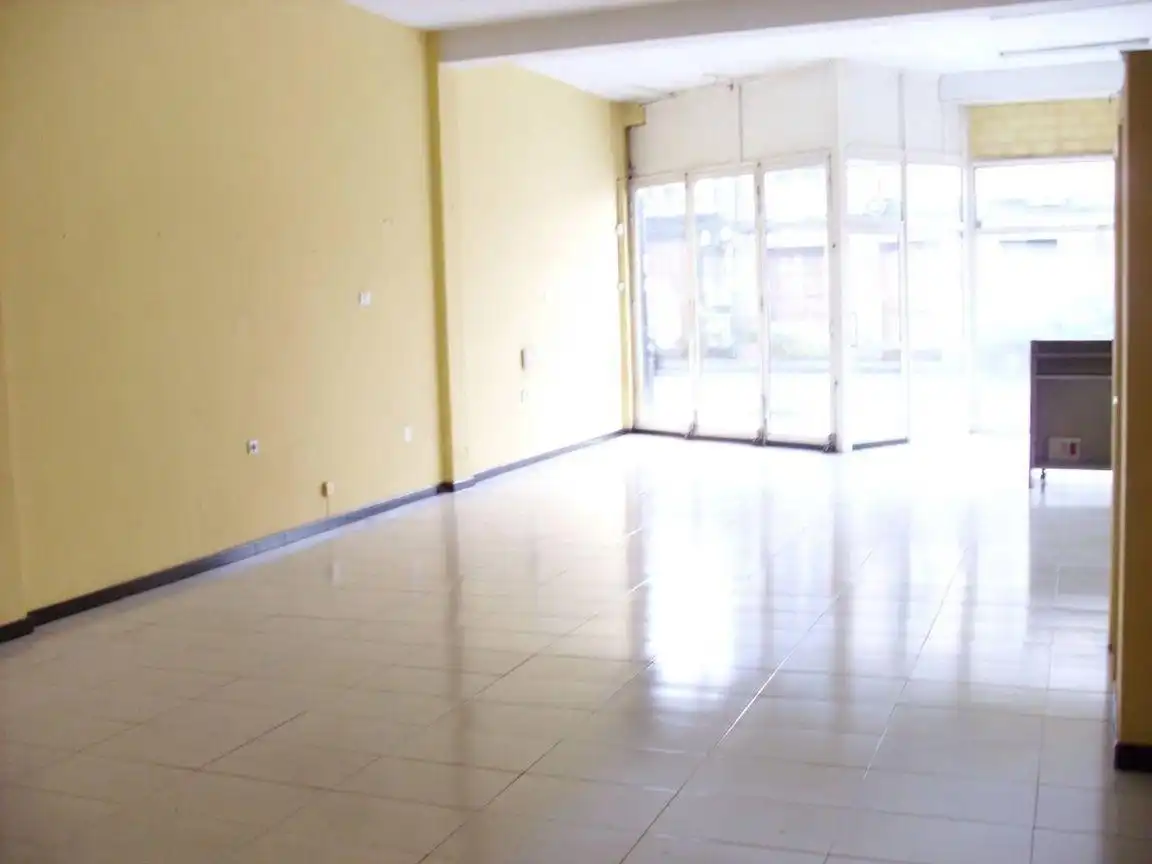 Business premises for sale in CONCORDIA (DA), imagen 2