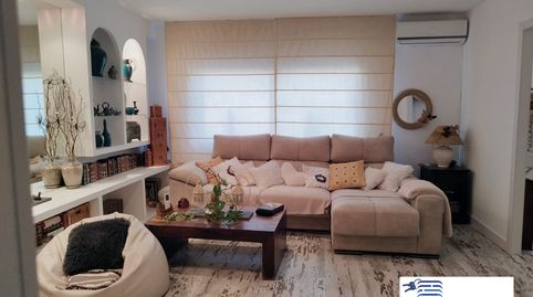 Foto 3 de Casa adosada en venta en Perales de Tajuña, Madrid