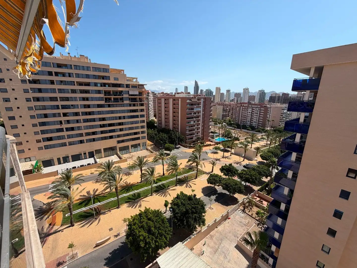 Exterior view of Flat for sale in Villajoyosa / La Vila Joiosa  with Air Conditioner and Community pool