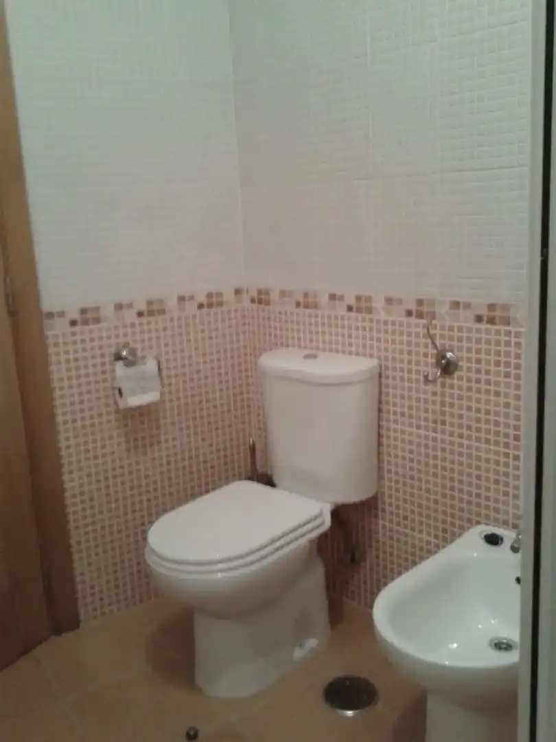 Badezimmer von Wohnungen zum Verkauf in Malpica de Bergantiños mit Heizung, Möbliert und Ofen
