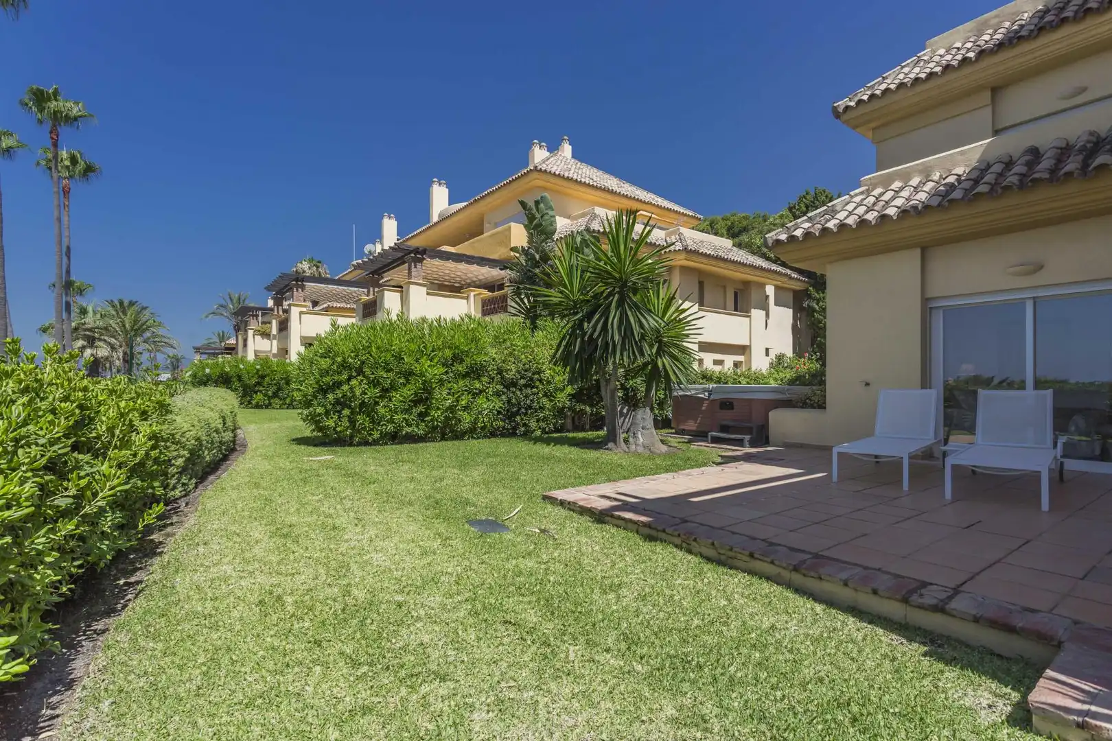 Garten von Erdgeschoss zur Miete in Marbella mit Klimaanlage, Heizung und Terrasse