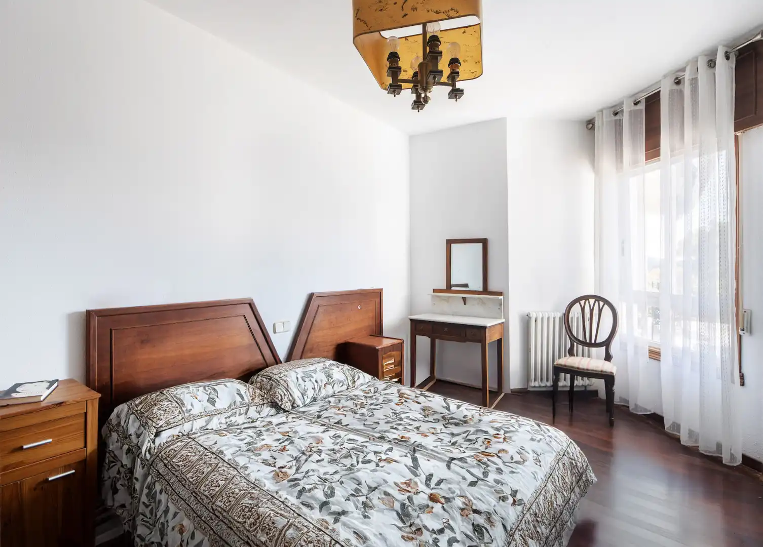 Habitación de Casa o chalet en venta en Oleiros con Jardín privado