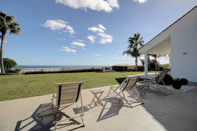 Casa-chalet en Venta en San Luis de Sabinillas