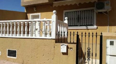 Foto 2 de Casa adosada en venta en Hermanas Cristo Crucificado, 42, Fortuna, Murcia