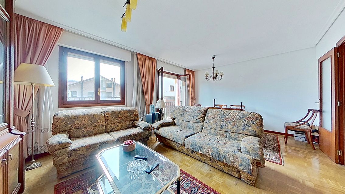 Living room of Single-family semi-detached for sale in Lakuntza  with Private garden, Terrace and Balcony