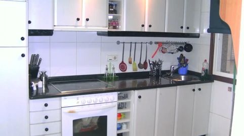 Foto 2 de Habitació a Rúa Arturo Pérez Serantes, 3, Centro, Ourense Capital