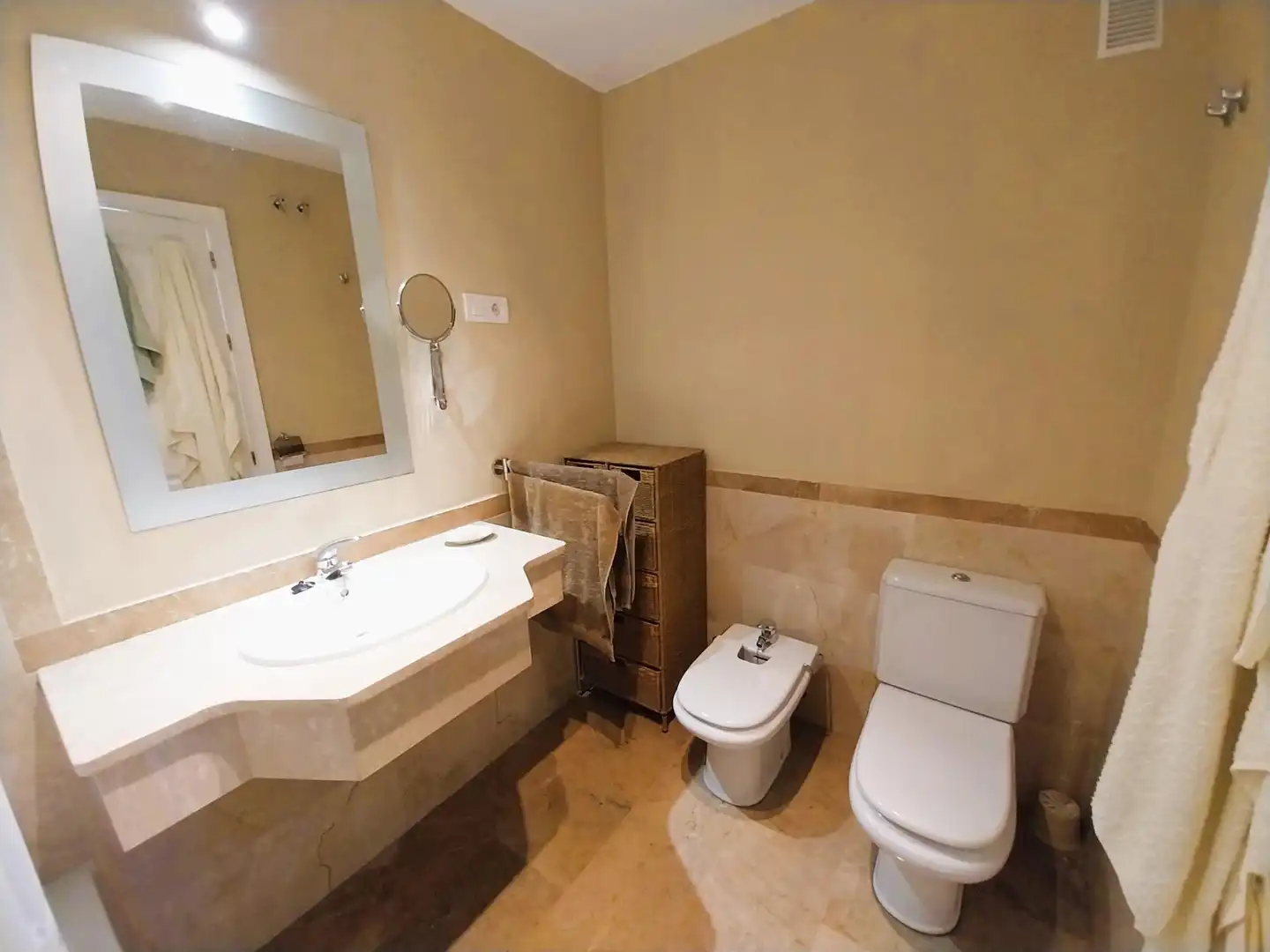 Badezimmer von Wohnungen zur Miete in Mijas mit Heizung, Privatgarten und Terrasse