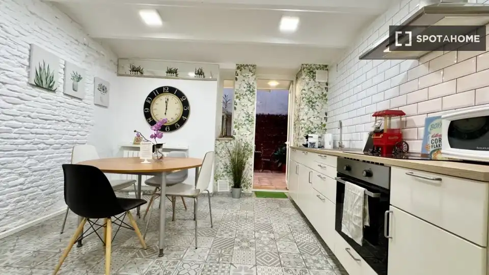 Fotografía del inmueble reportado: 1.297 €/mes — Palacio, Madrid