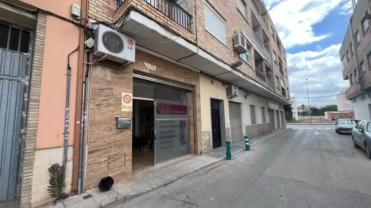 Geschaftsraum zum Verkauf in Barrio del Progreso