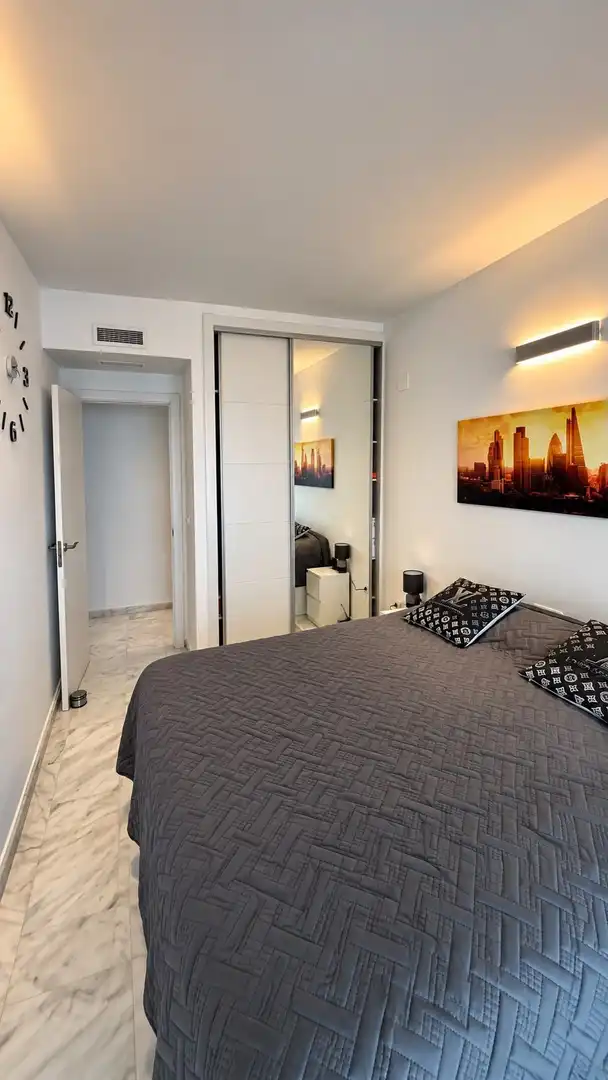 Piso con piscina en venta en Calle Viena 8, imagen 18