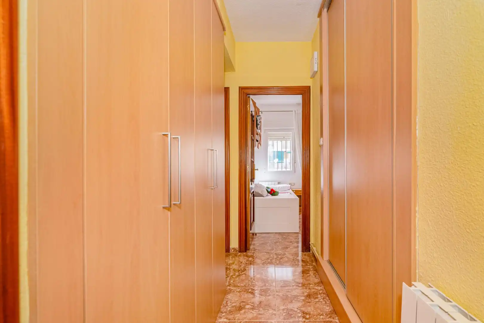 Piso en venta en Granada con Calefacción y Amueblado