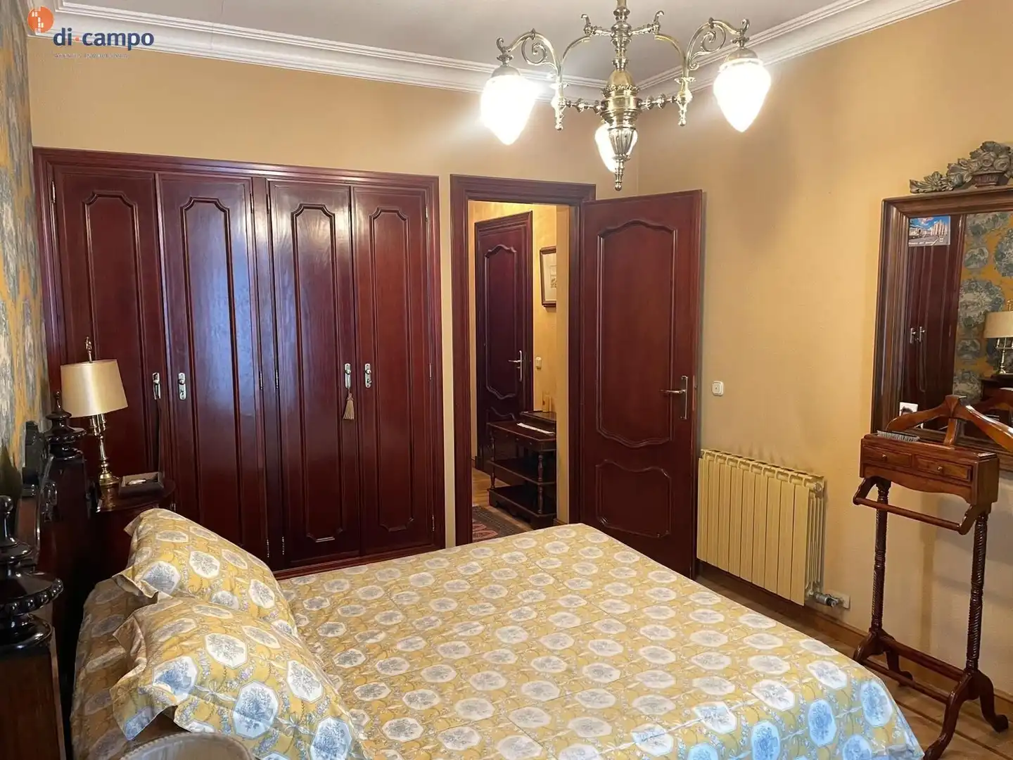 Bedroom of Flat for rent in Valladolid  with Heating