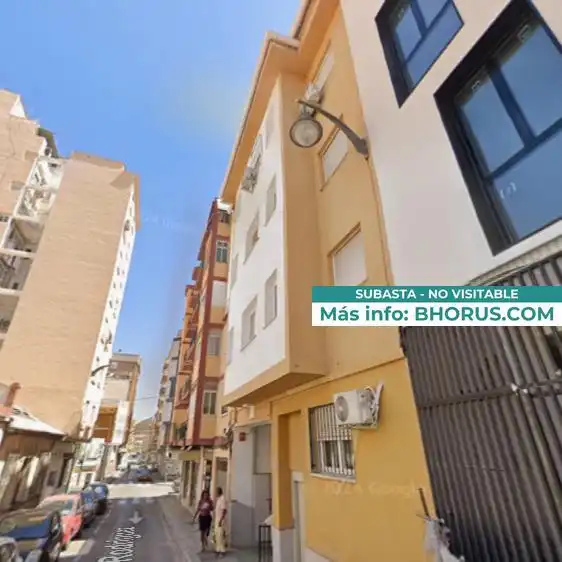 Pis amb ascensor en venda a Ventura Rodriguez 39