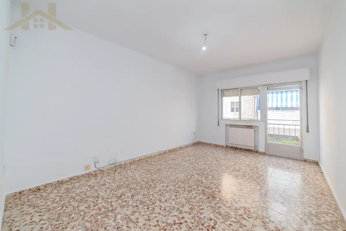 Living room of Houses for sale in Valdemoro  with Air Conditioner, Heating and Storage room