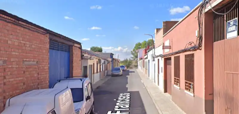 Vista exterior de Casa o xalet en venda en Puertollano