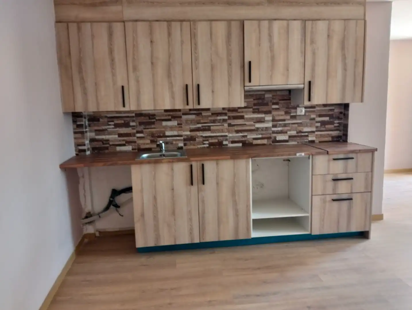 Cocina de Casa o chalet en venta en Fuentes de Ebro con Jardín privado y Parquet