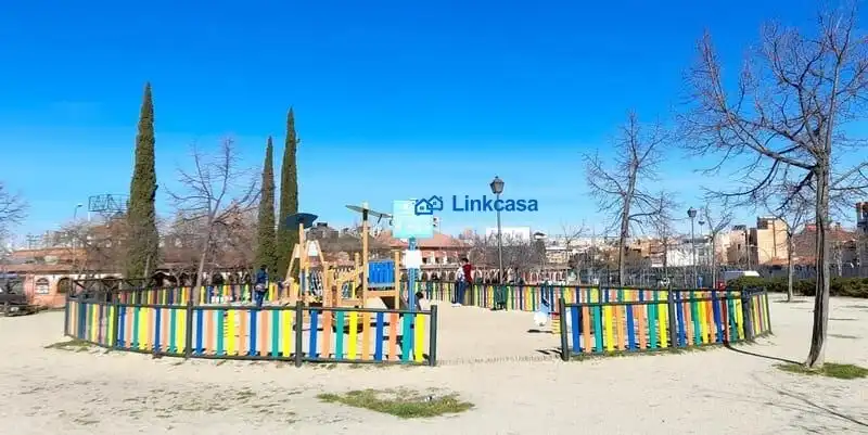 Vista exterior de Piso en venta en Madrid con Aire acondicionado, Calefacción y Parquet