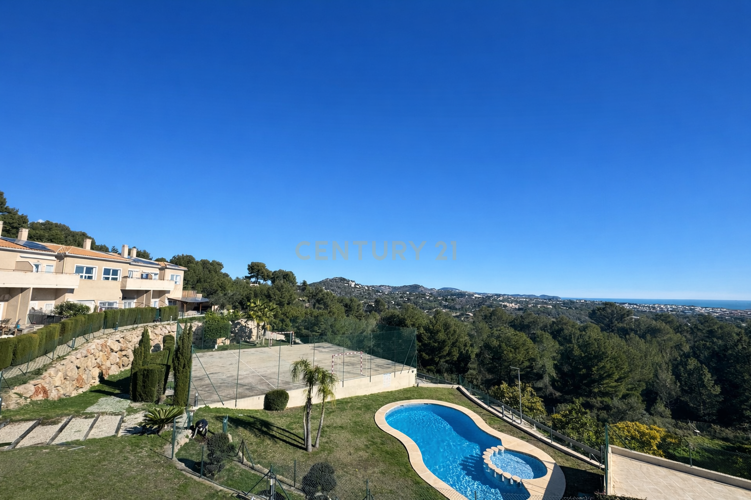 Exterior view of Apartment to rent in Calpe / Calp  with Air Conditioner, Private garden and Oven