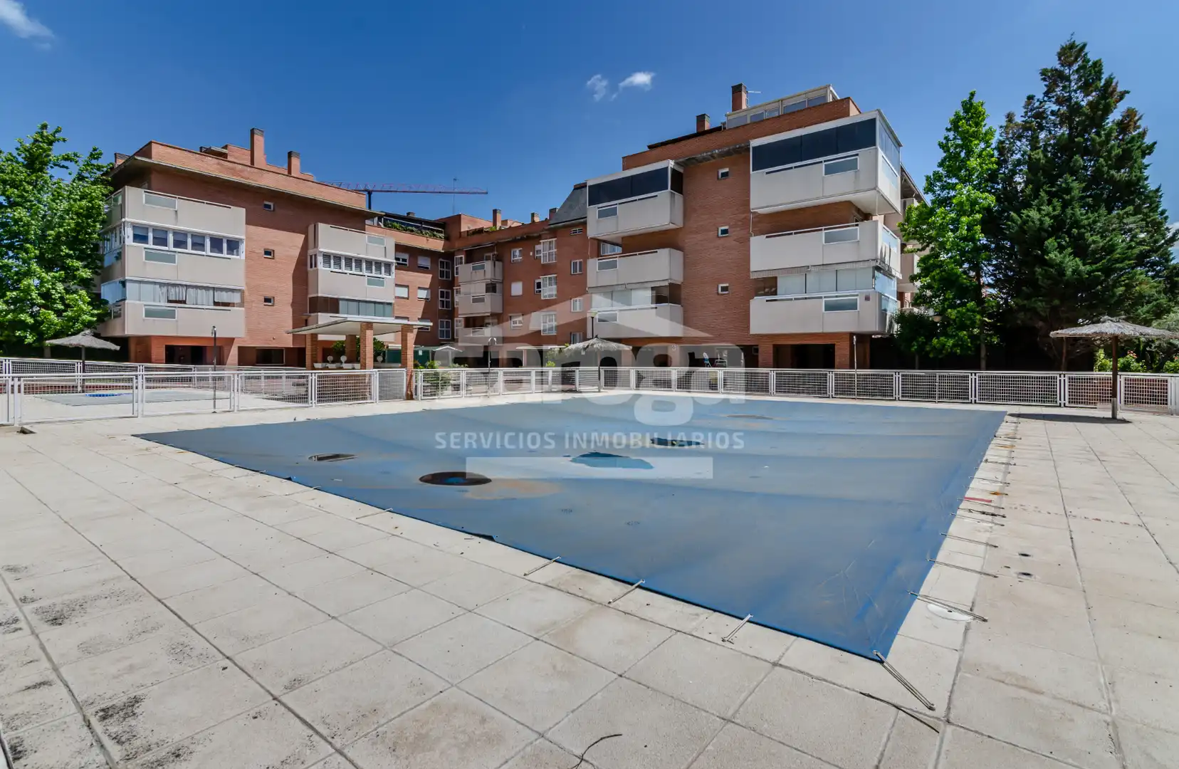 Aparcament de Pis en venda en Pozuelo de Alarcón amb Aire condicionat, Calefacció i Terrassa