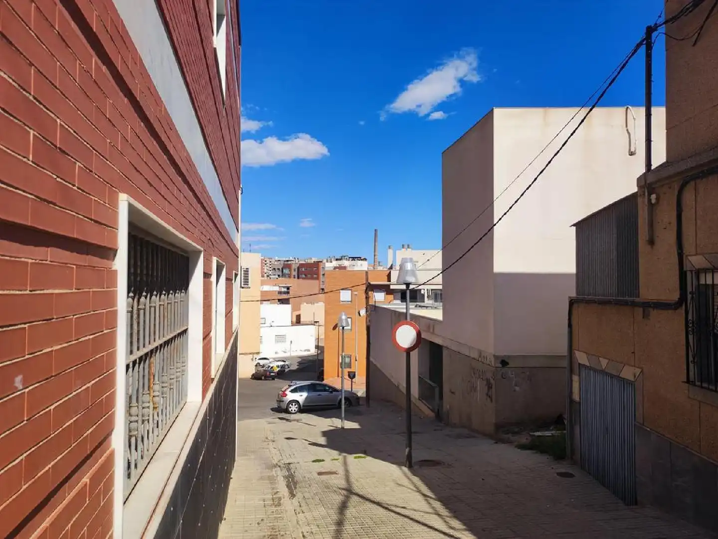 Vista exterior de Casa adosada en venda en Almería