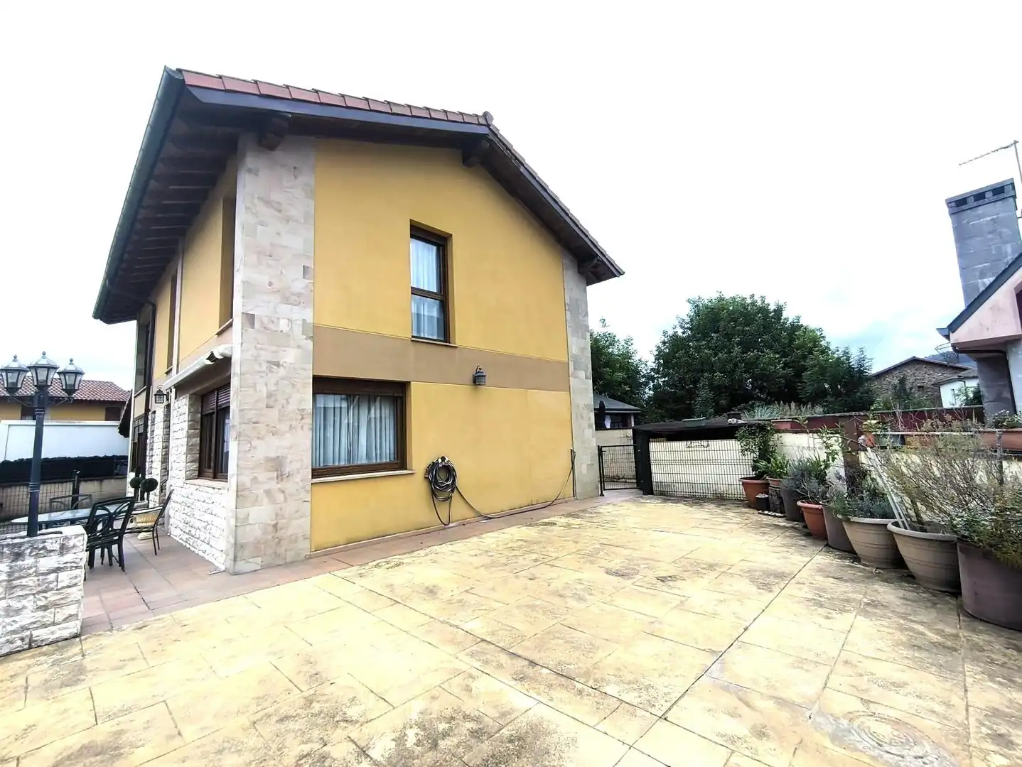 Villa mit Garten zum Verkauf in Santa María de Cayón, imagen 4