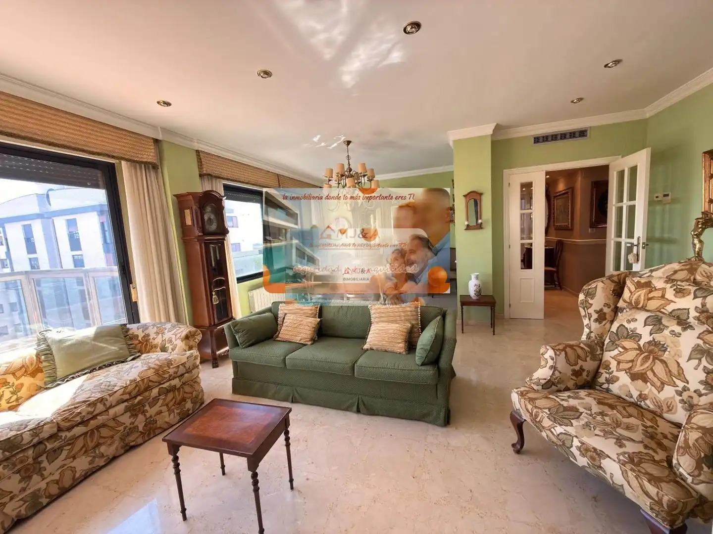 Sala de estar de Dúplex en venta en Castellón de la Plana / Castelló de la Plana con Calefacción, Parquet y Terraza