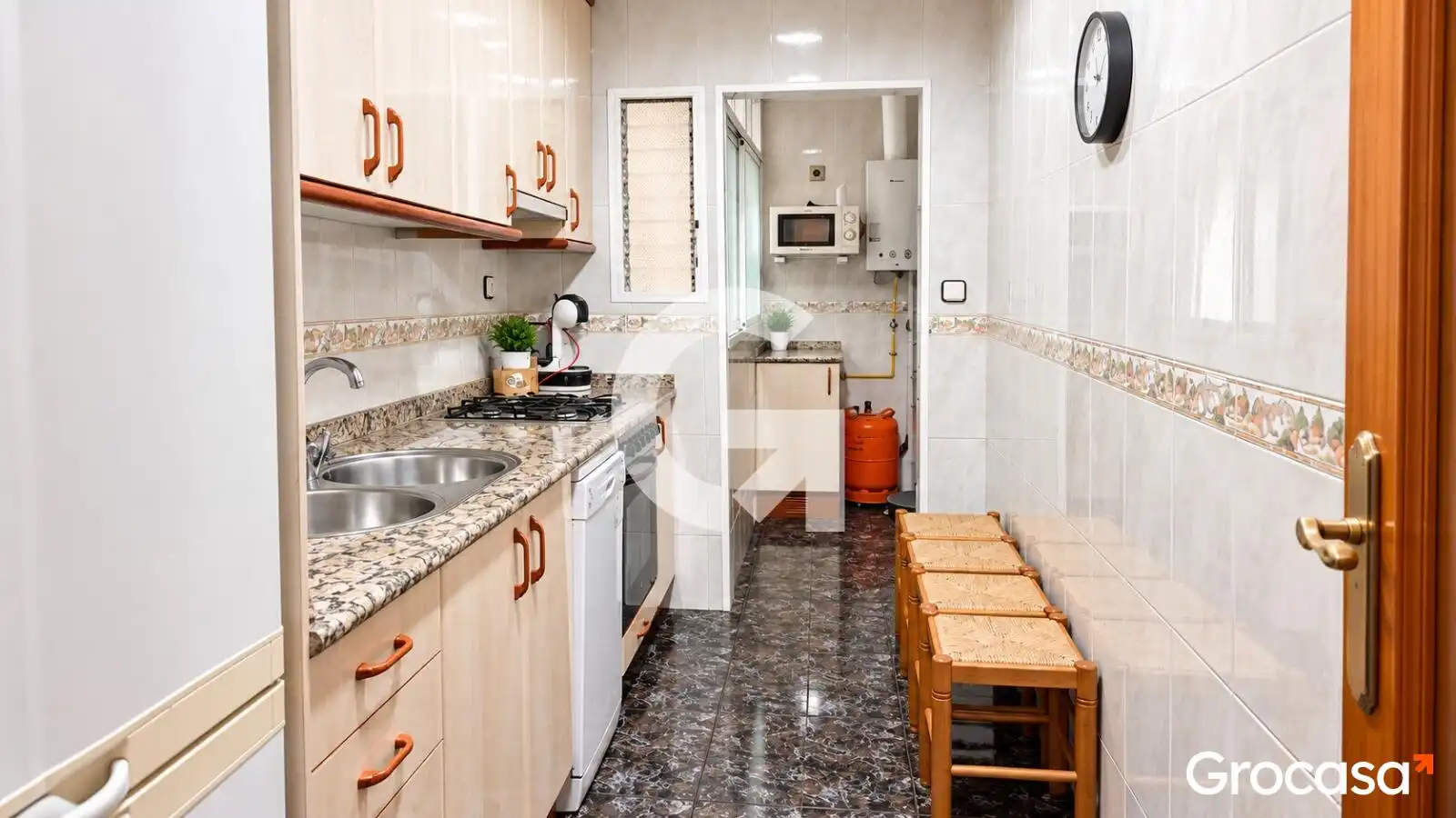 Piso con ascensor en venta en CL EUROPA, imagen 3