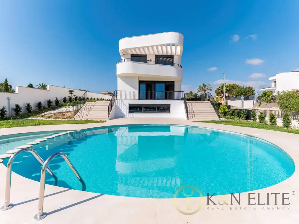 Exterior view of Houses for sale in Sant Joan d'Alacant  with Air Conditioner, Private garden and Terrace