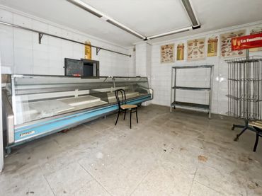 Casa in vendita a Miguel Juan Pascual