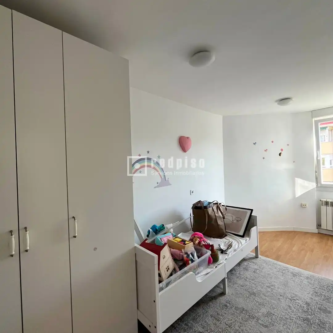 Habitación de Piso de alquiler en Madrid con Aire acondicionado, Calefacción y Amueblado