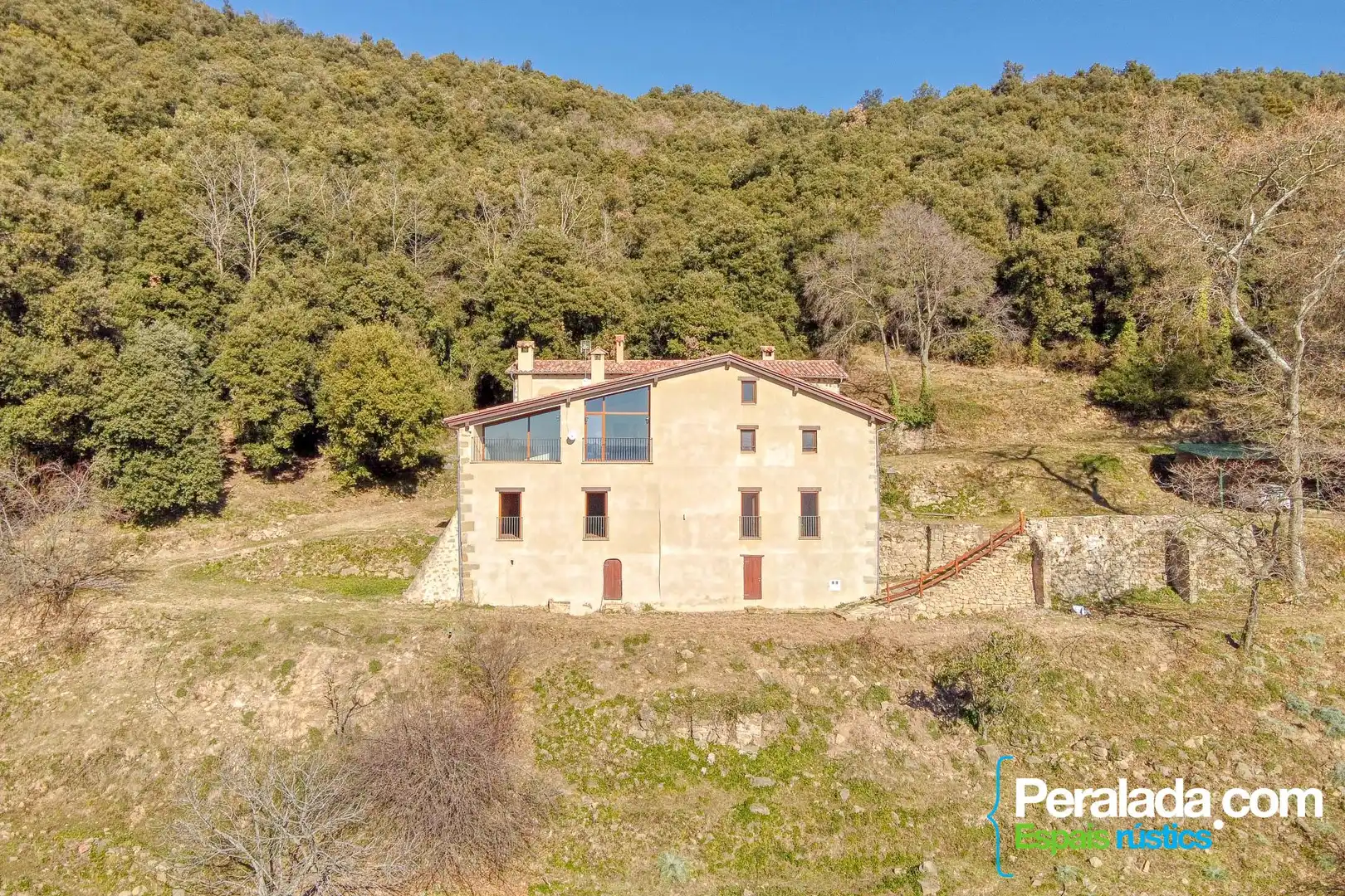 Casa rústica con jardín en venta en Mas La Cau, imagen 2
