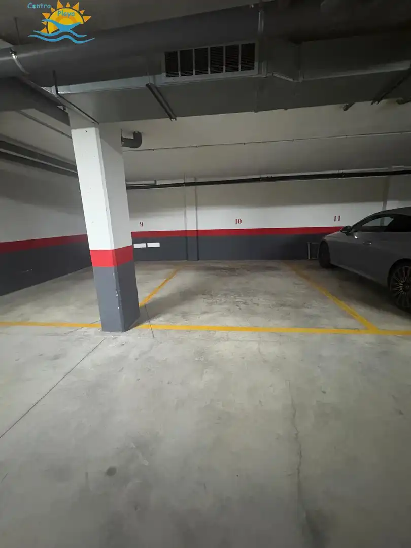 Aparcament de Apartament en venda en Dénia amb Aire condicionat, Calefacció i Terrassa