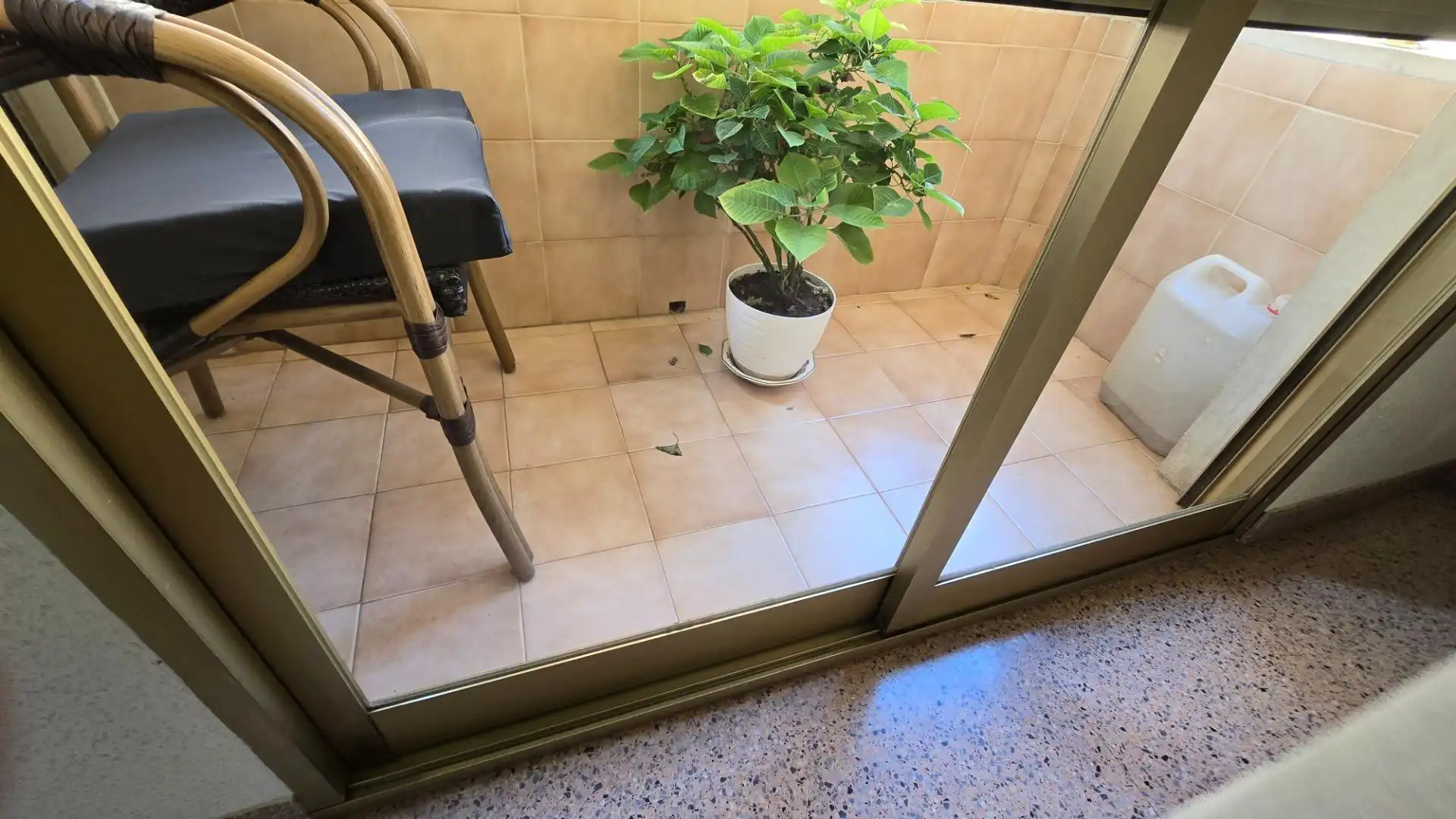 Flat for sale in Calle mariano luiña , Pont Nou - Corazón de Jesús