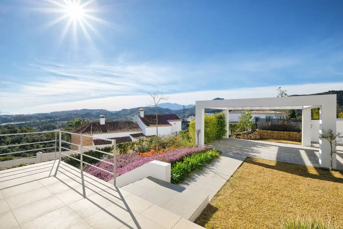 Terraza de Casa o chalet en venta en Benahavís con Jardín privado