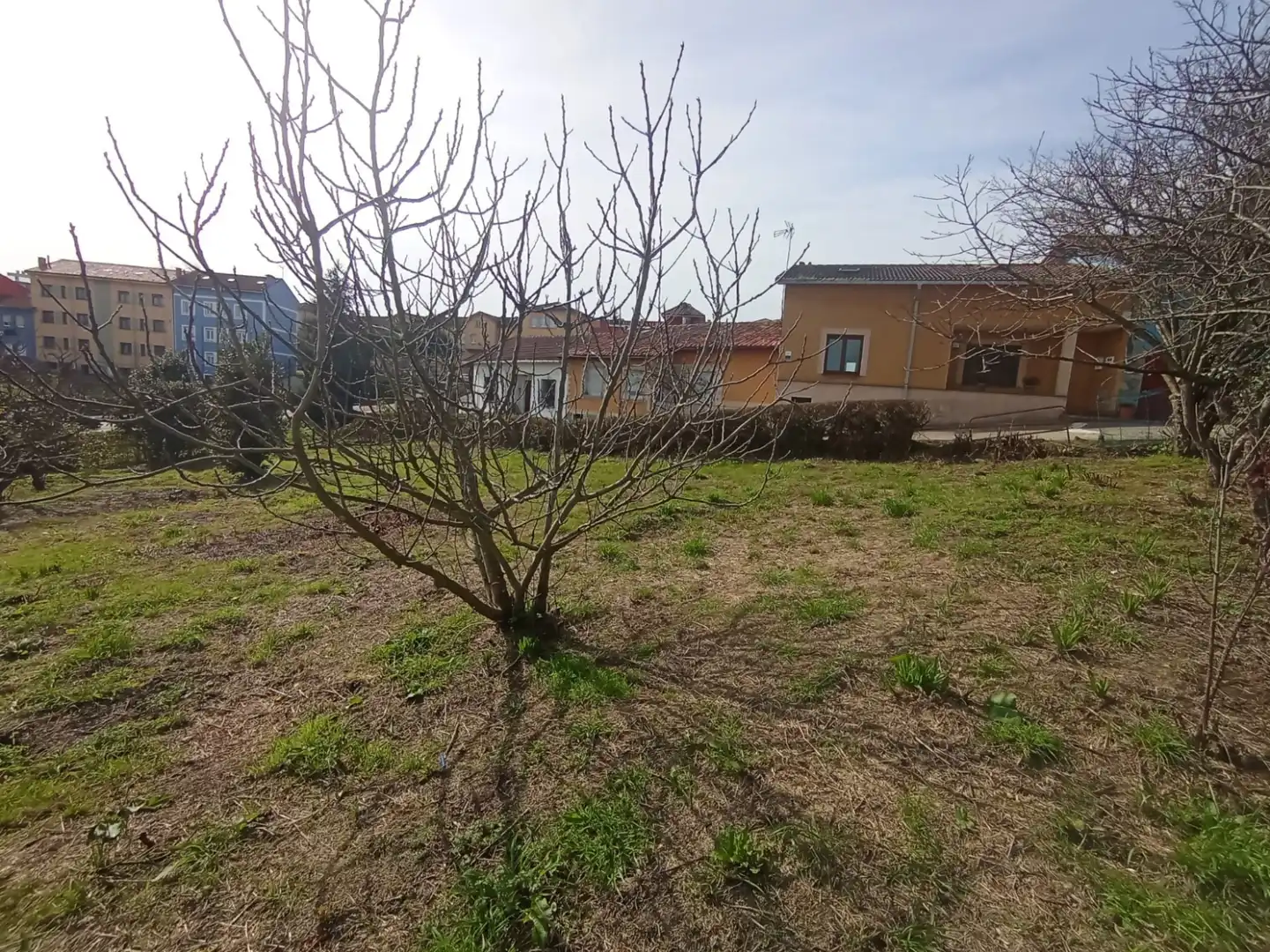 Casa adosada en venta en Avilés con Calefacción, Jardín privado y Terraza