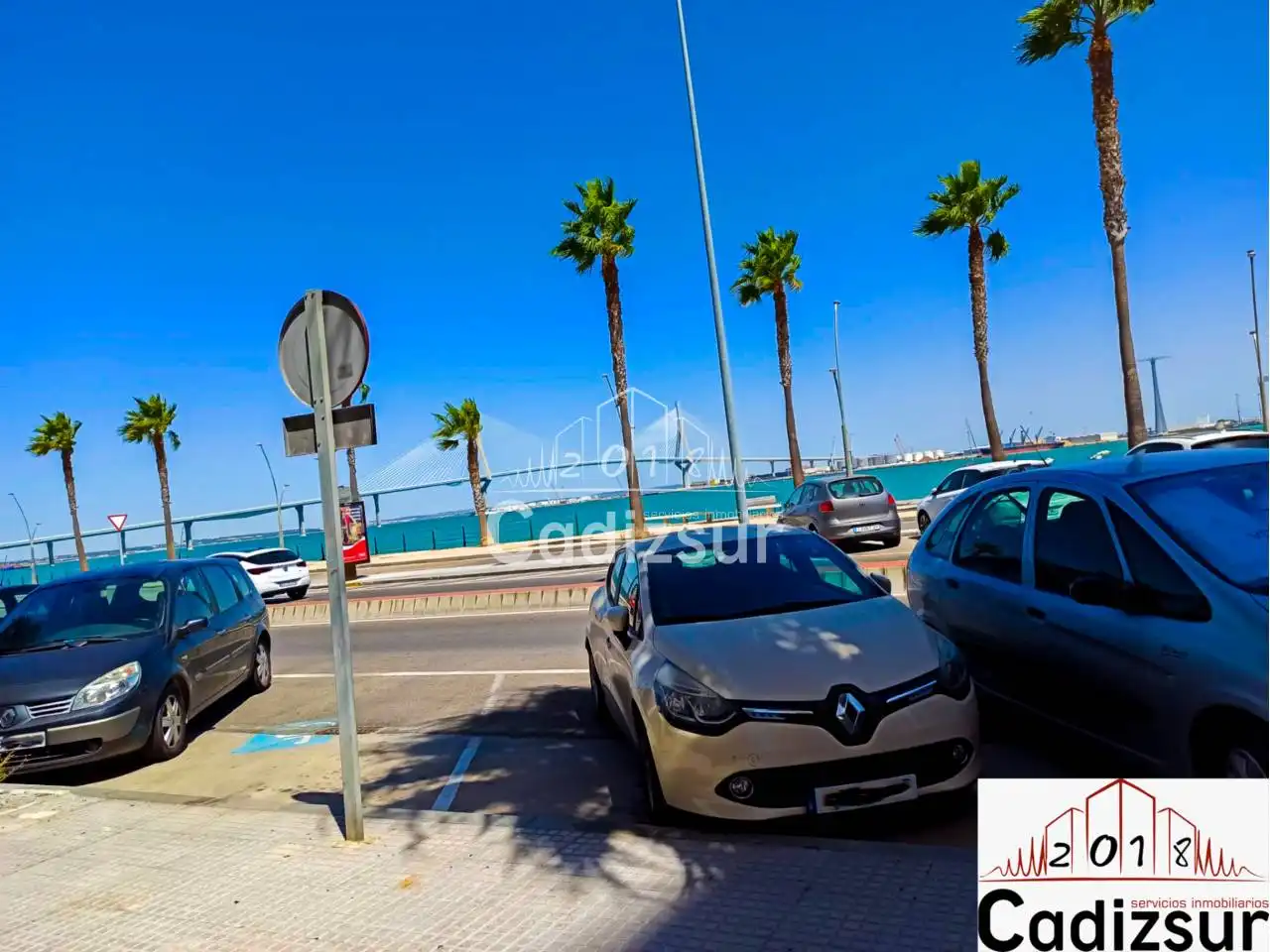 Parkplatz von Geschaftsraum zur Miete in Cádiz