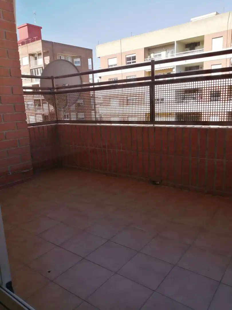 Terrassa de Pis de lloguer en Valencia amb Aire condicionat i Terrassa