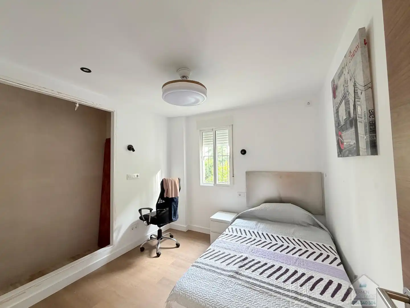 Bedroom of Flat for rent in Sevilla  with Parquet flooring and Furnished