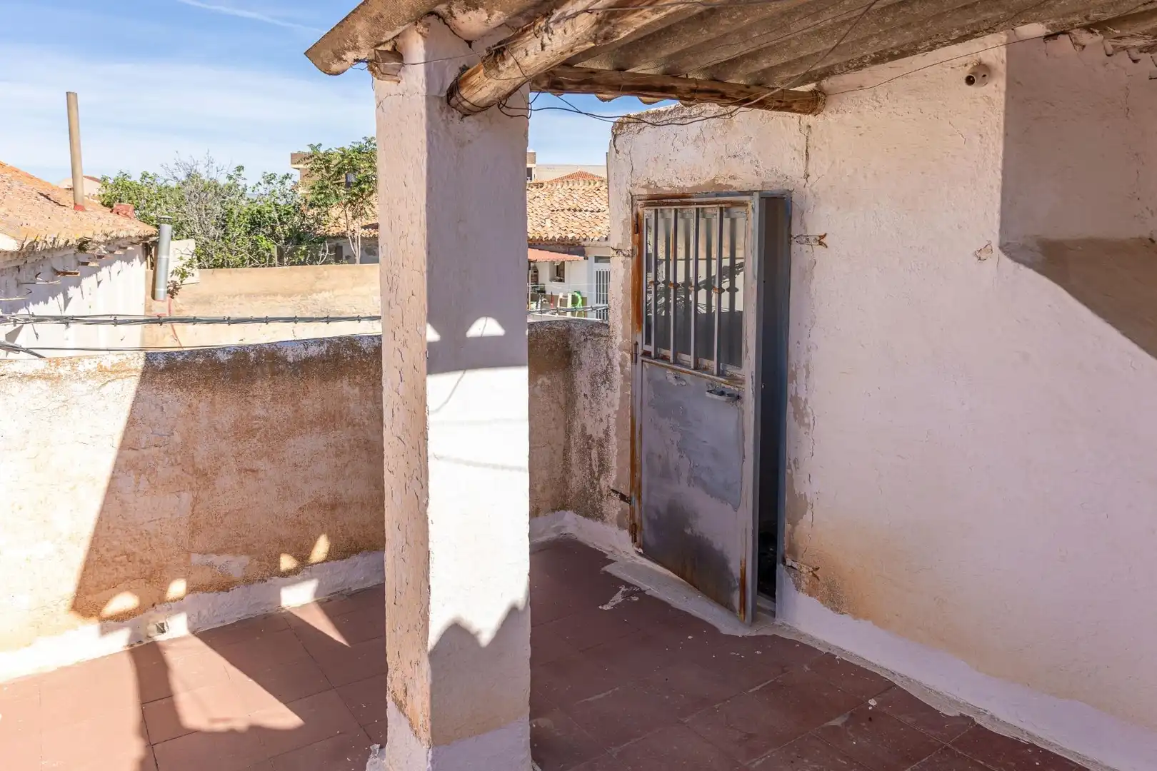 Exterior view of Houses for sale in Purullena  with Terrace
